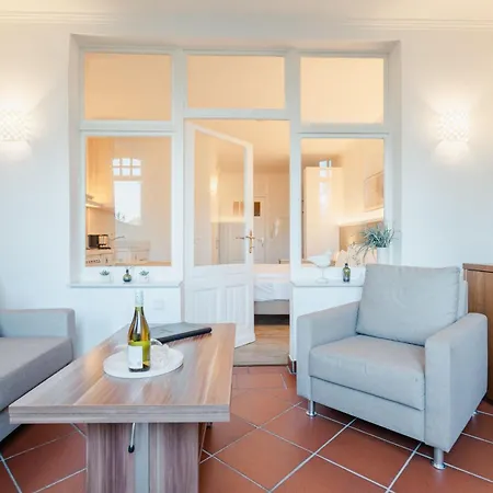 アパート Dora App 02 *