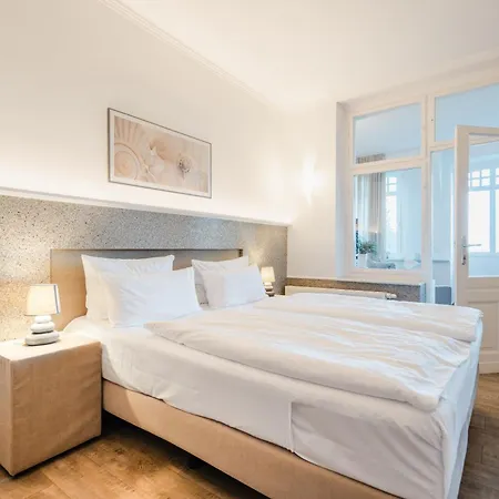 Dora App 02 ゼーバート・ヘリングスドルフ